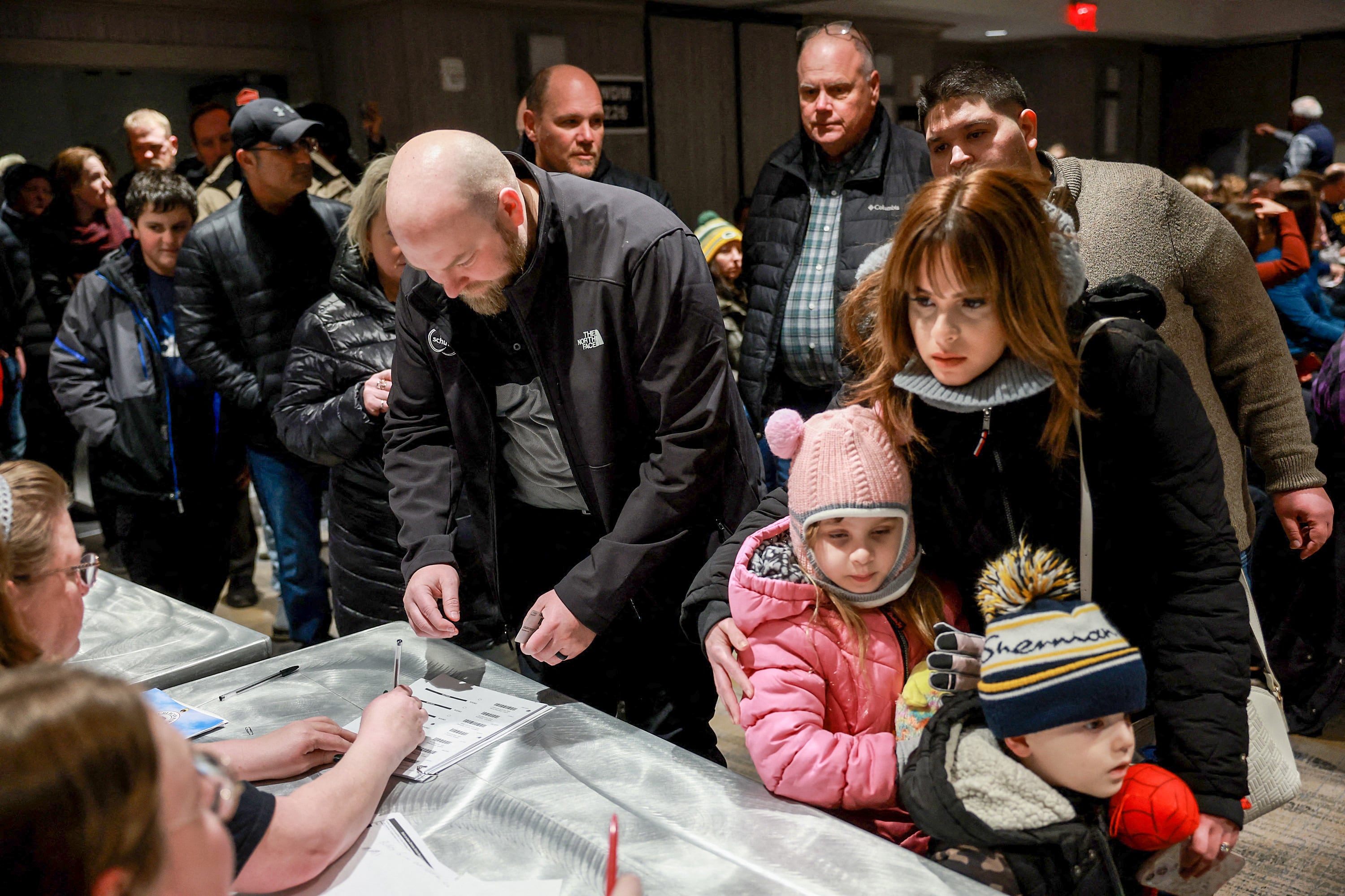 Las internas de Iowa, un paseo para Trump.