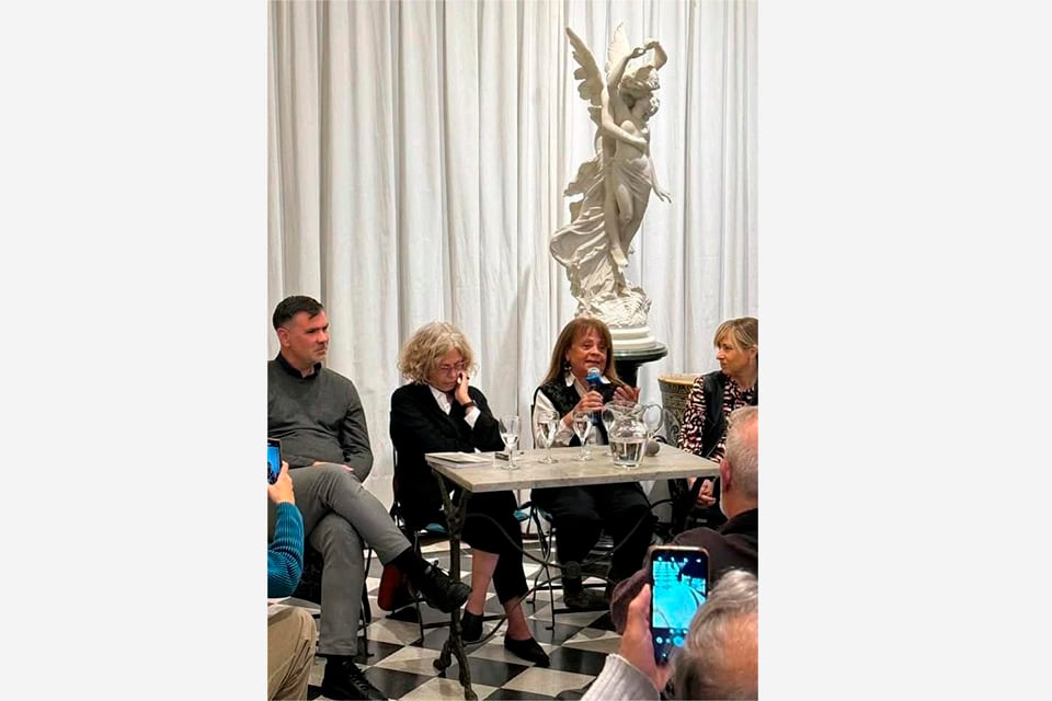 Nico Charles, Prieto, Ferrini y García el día de la presentación del libro..