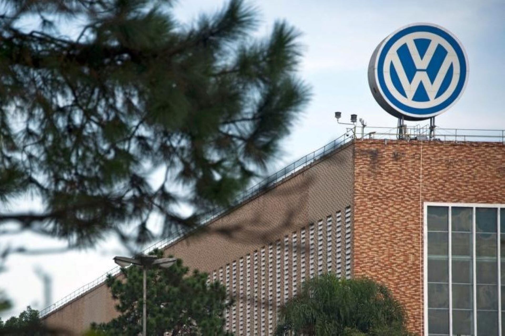 La filial Brasil de la empresa alemana es acusada de someter a trabajadores a un regimen de esclavos. (Foto: AFP)