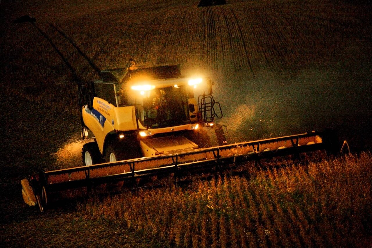 El INTA e YPF Agro participarán como proveedores a Cuba.