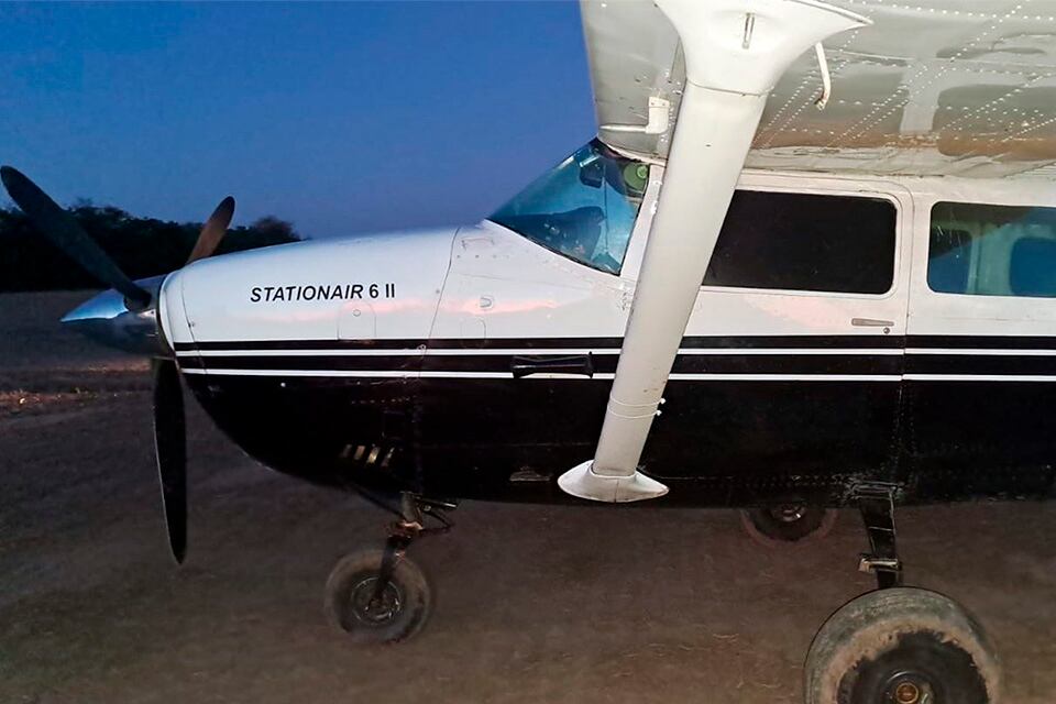La aeronave que transportaba 475 kilos de cocaína.