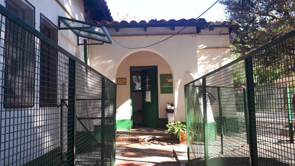 Las comunidad de "Agronomitos" denuncia que se quieren cerrar dos salas. 