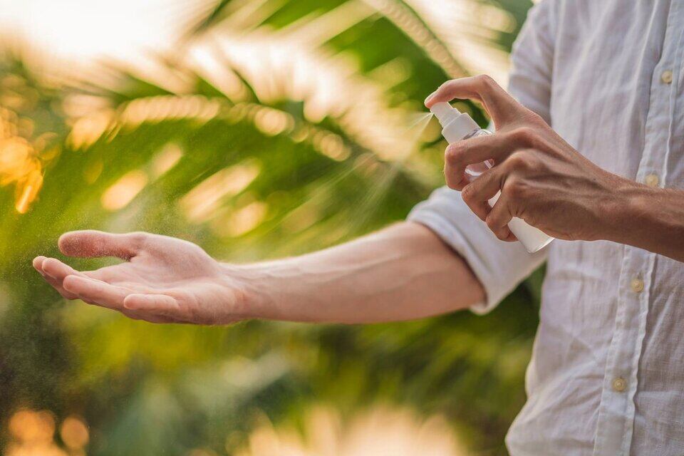 La Anmat prohibió la venta de un repelente de insectos que no contaba con registros