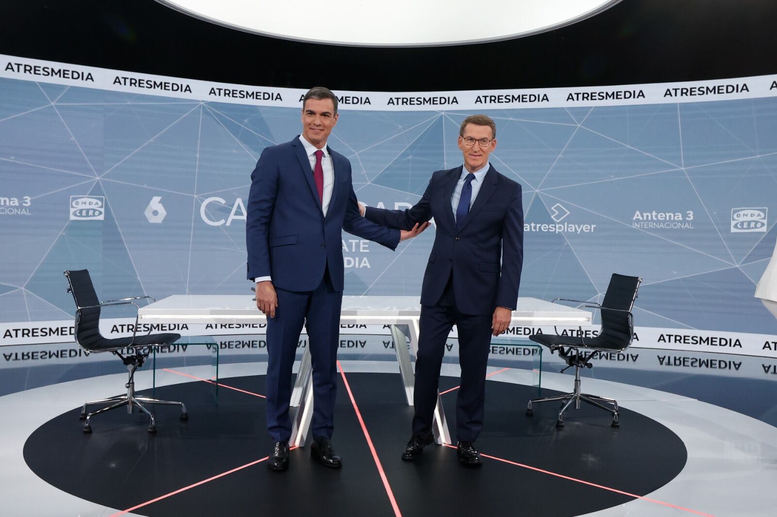 Los líderes del PSOE y el PP debatieron fuerte.