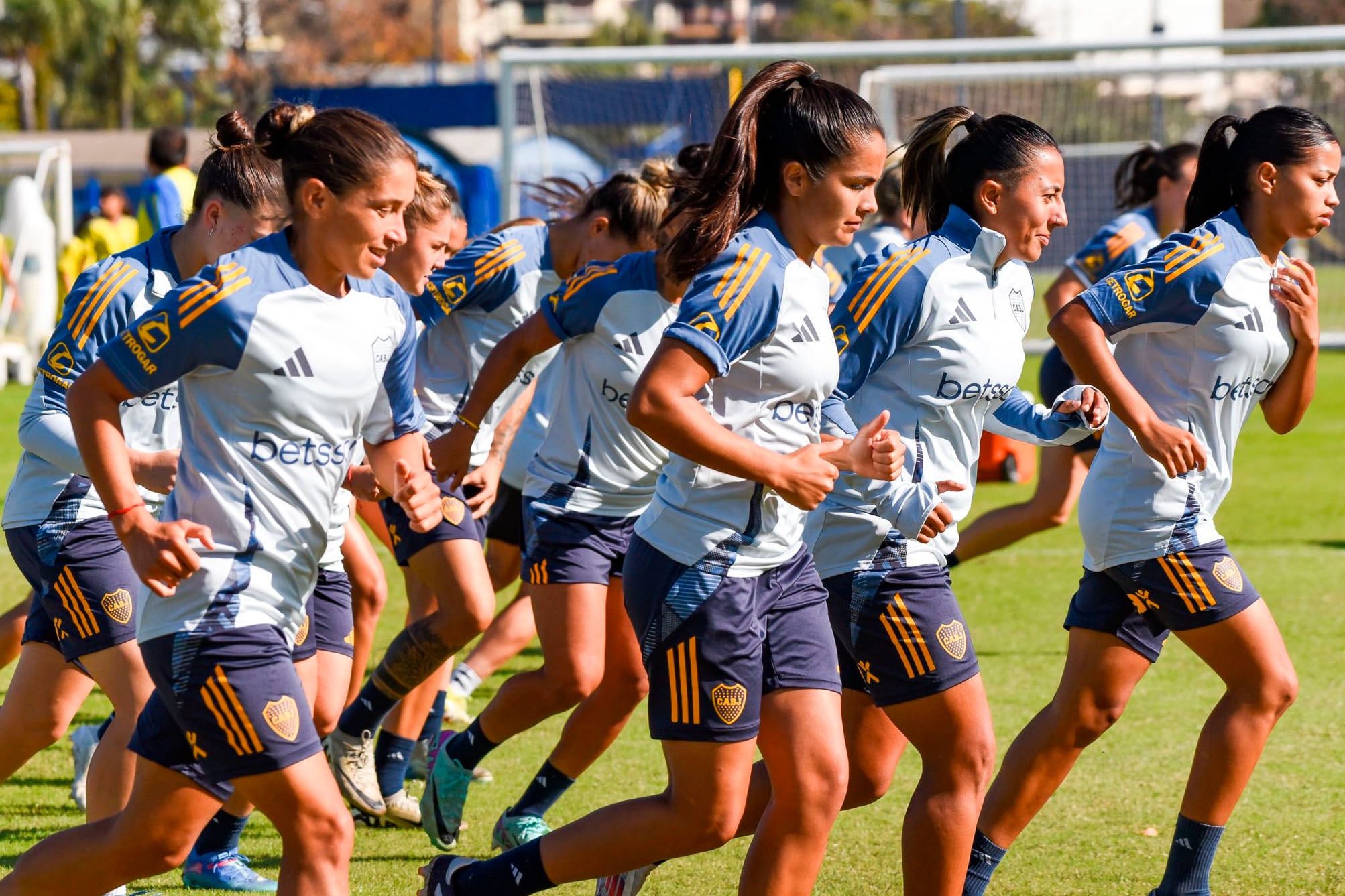 Las Gladiadoras se preparan para el debut copero