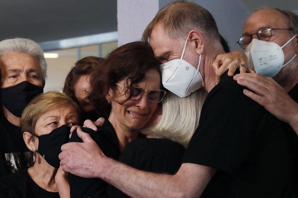 Phillips fue velado en una ceremonia reservada a los amigos y familiares en el cementerio Parque da Colina, en Niterói, cerca de Río de Janeiro. Foto: AFP