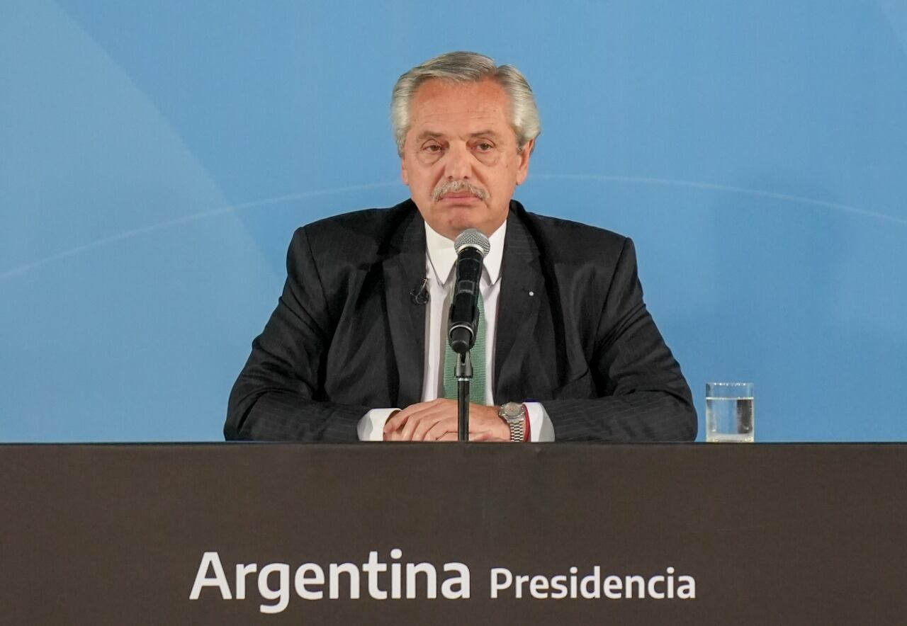 Alberto Fernández tendrá que resolver en los próximos días diversas cuestiones complejas. 