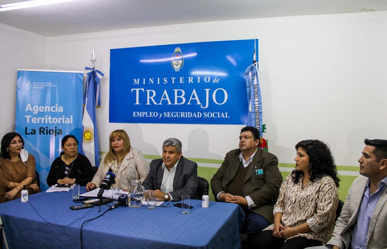 Autoridades explicaron el alcance del Fomentar.