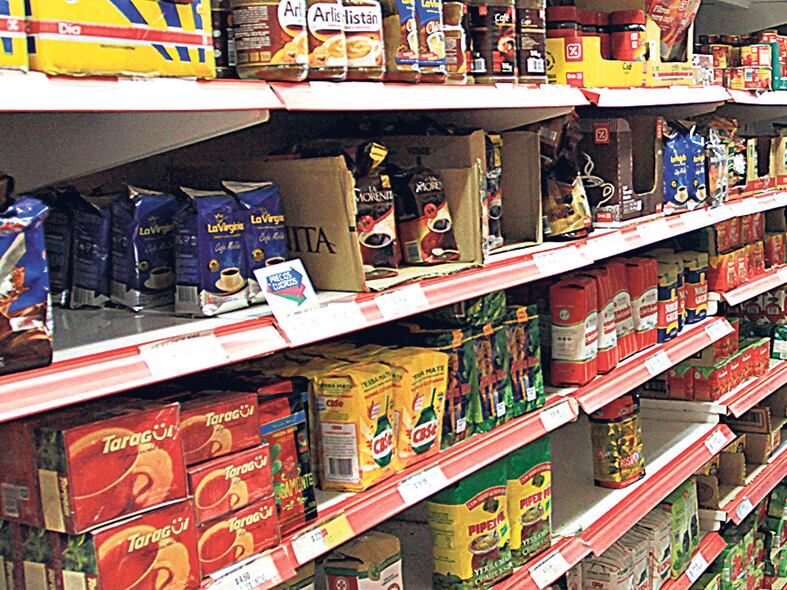 La canasta básica argentina es la cuarta más cara de once países.