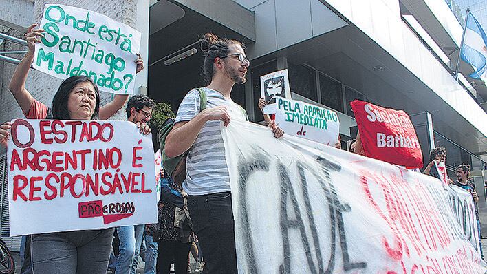 Argentinos y brasileños reclamaron por Maldonado en San Pablo.