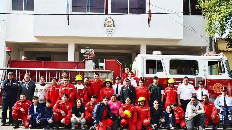 Bomberos del cuartel Martín Miguel de Güemes