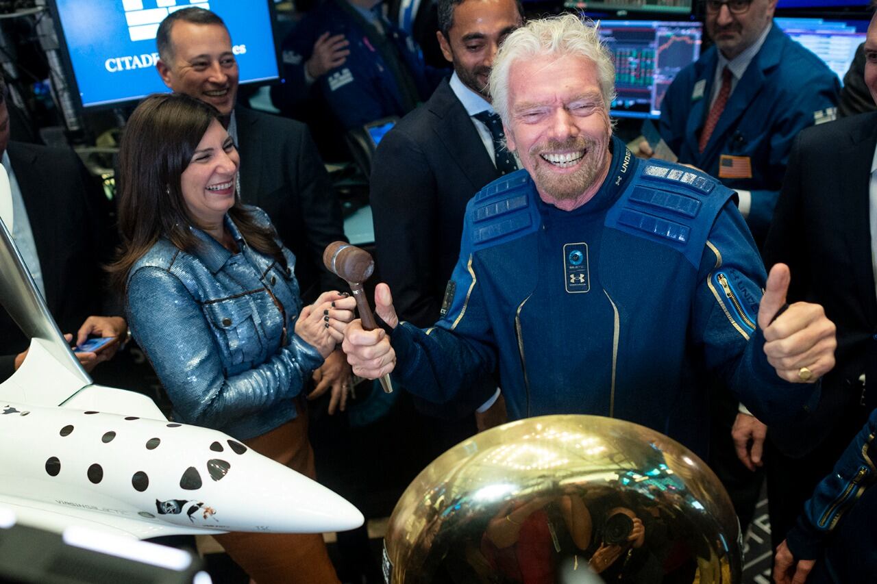 Richard Branson irá al espacio en una nave de su compañía Virgina Galactic el 11 de julio, nueve días antes que Jeff Bezos