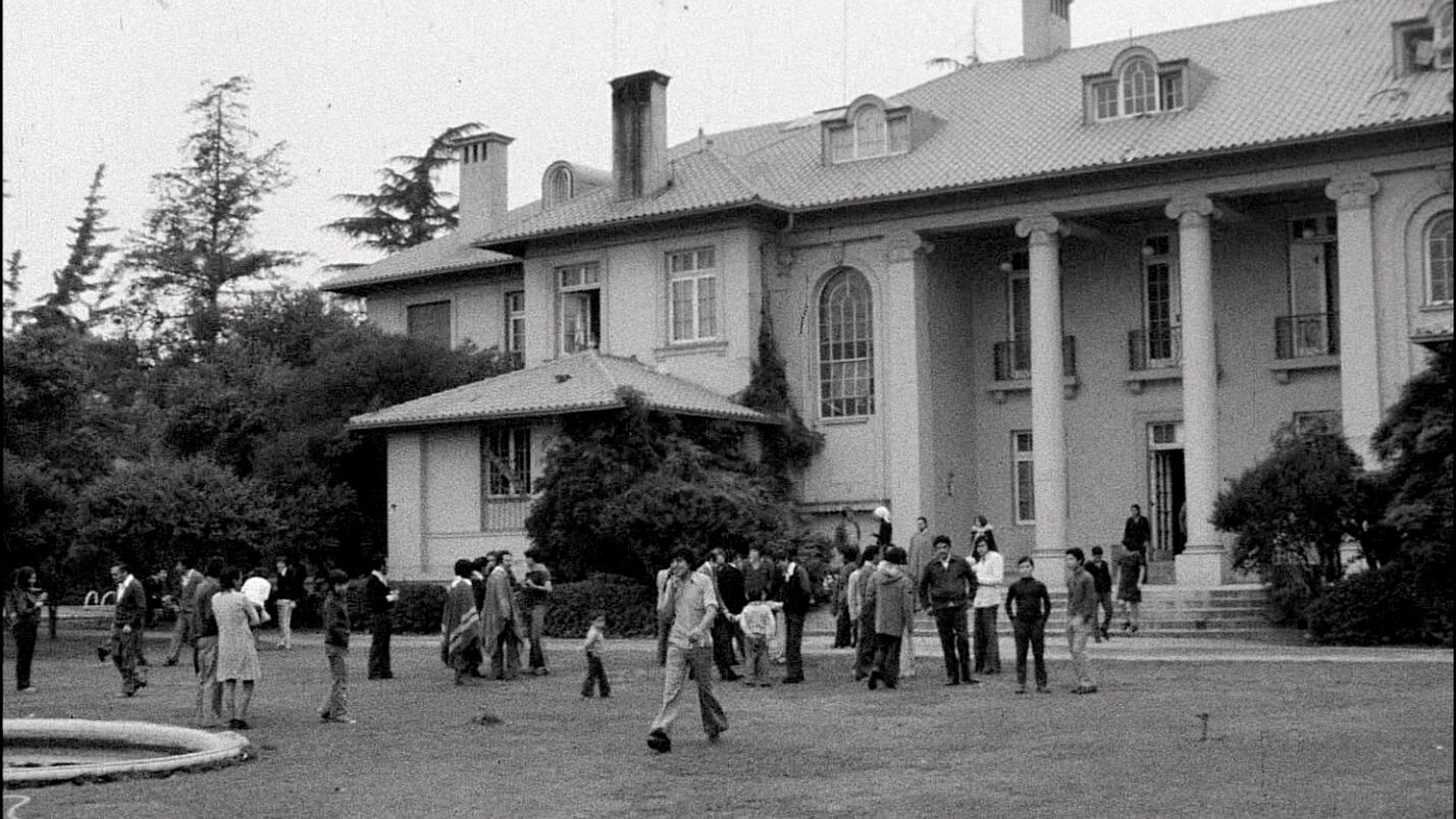 Moretti encuentra una fuente inagotable de sentidos, de relatos, de anécdotas y emociones.