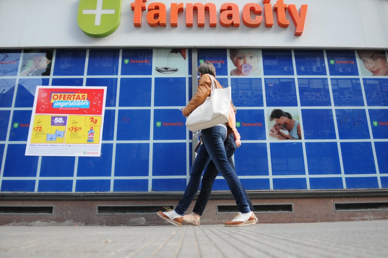 Desembarco fallido de la megarred de farmacias en territorio bonaerense.