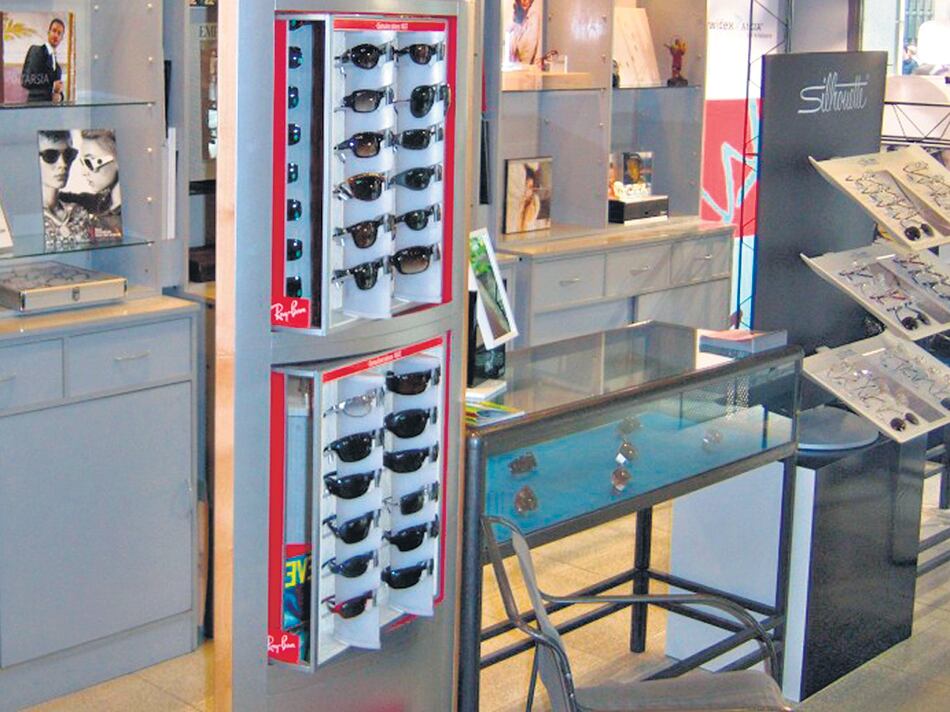 En 2 meses se importó el 32 por ciento del total de importaciones de anteojos y armazones de 2016.