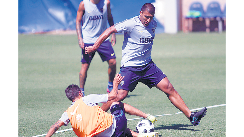 Wanchope Abila será el nueve titular esta noche. Por las bandas irán Pavón y Espinoza.