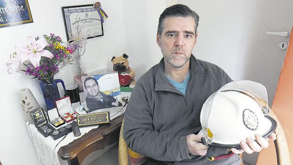 Juan Matías Monticelli murió en el incendio junto con otros nueve servidores.