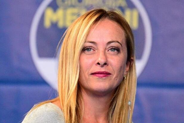 La primera ministra Giorgia Meloni soprendió a los bancos con un impuesto extraordinario sobre sus rentas.