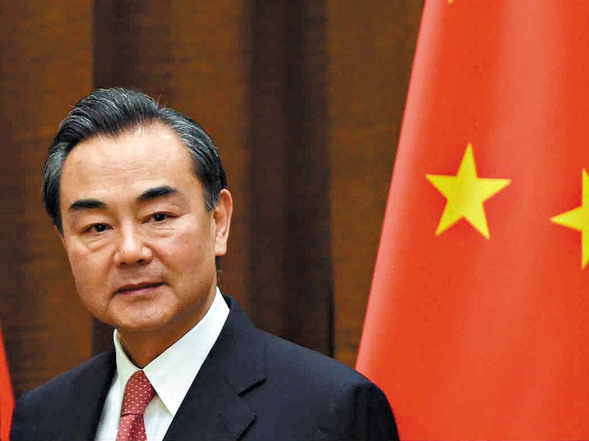 “China no permitirá a nadie que embrolle el Mar de China Meridional y siembre el caos en Asia”, dijo Yi Wang.