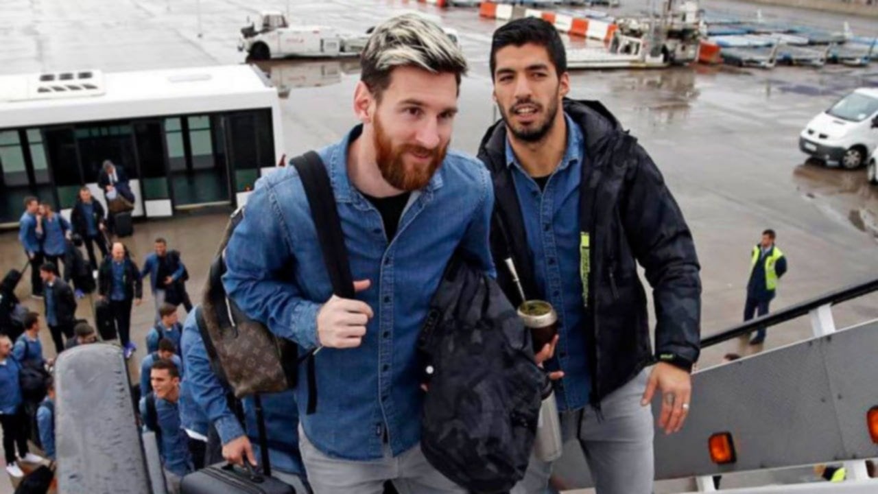 Messi y Suárez viajaron juntos desde Barcelona.