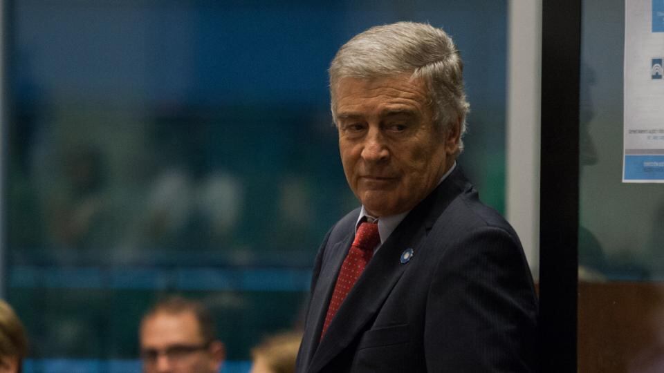 Aguad dijo que actuó por órdenes de Macri al beneficiar al Correo en detrimento del Estado.