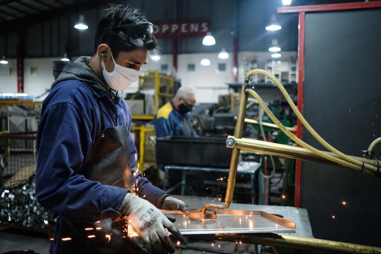 En el primer trimestre la producción industrial creció 3,9 por ciento interanual.