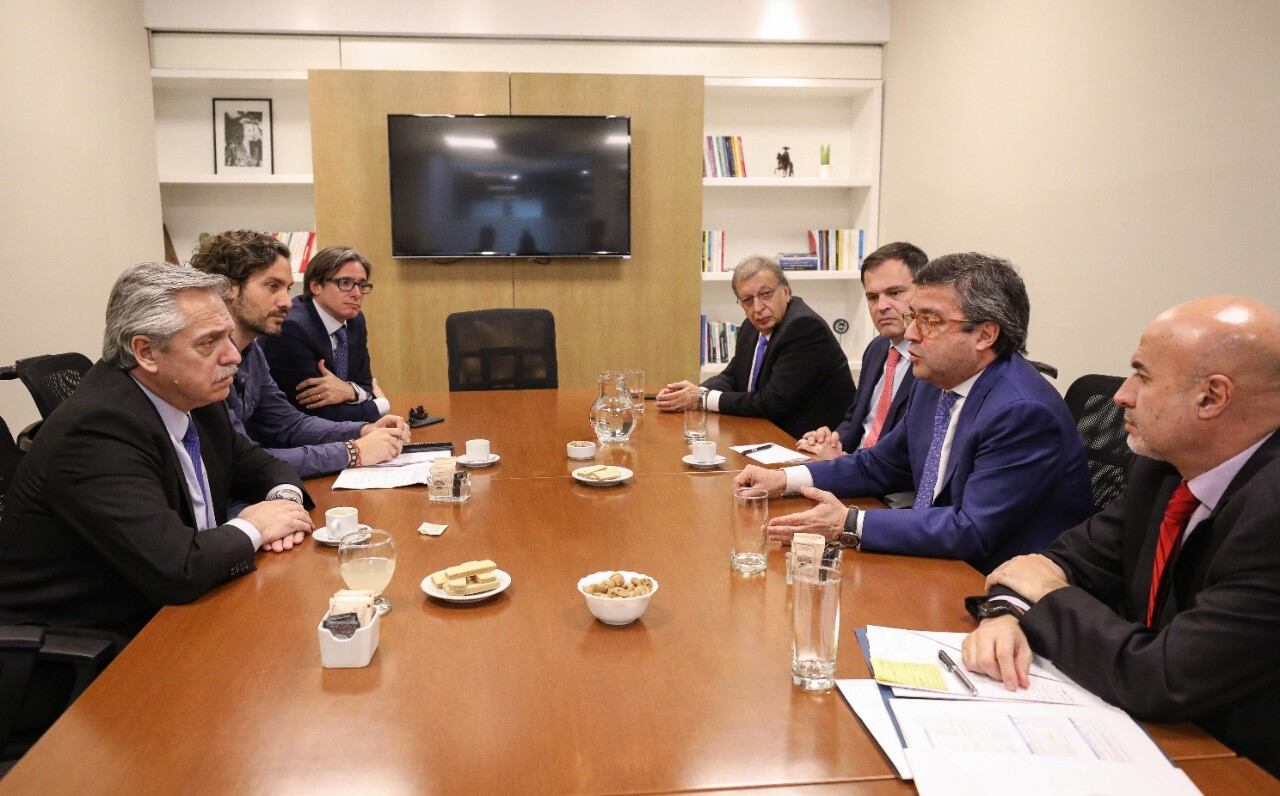 Alberto Fernández y el BID se reunieron en las oficinas de San Telmo.