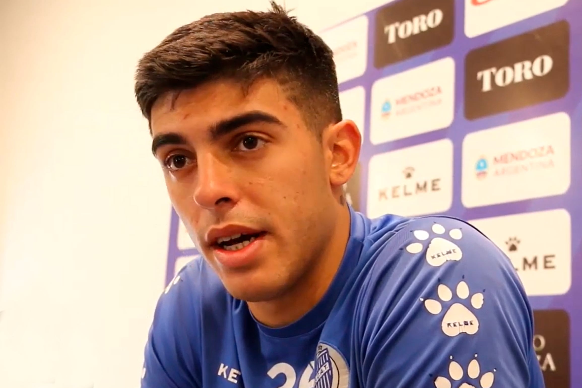 Juan Brunetta, volante de Godoy Cruz.