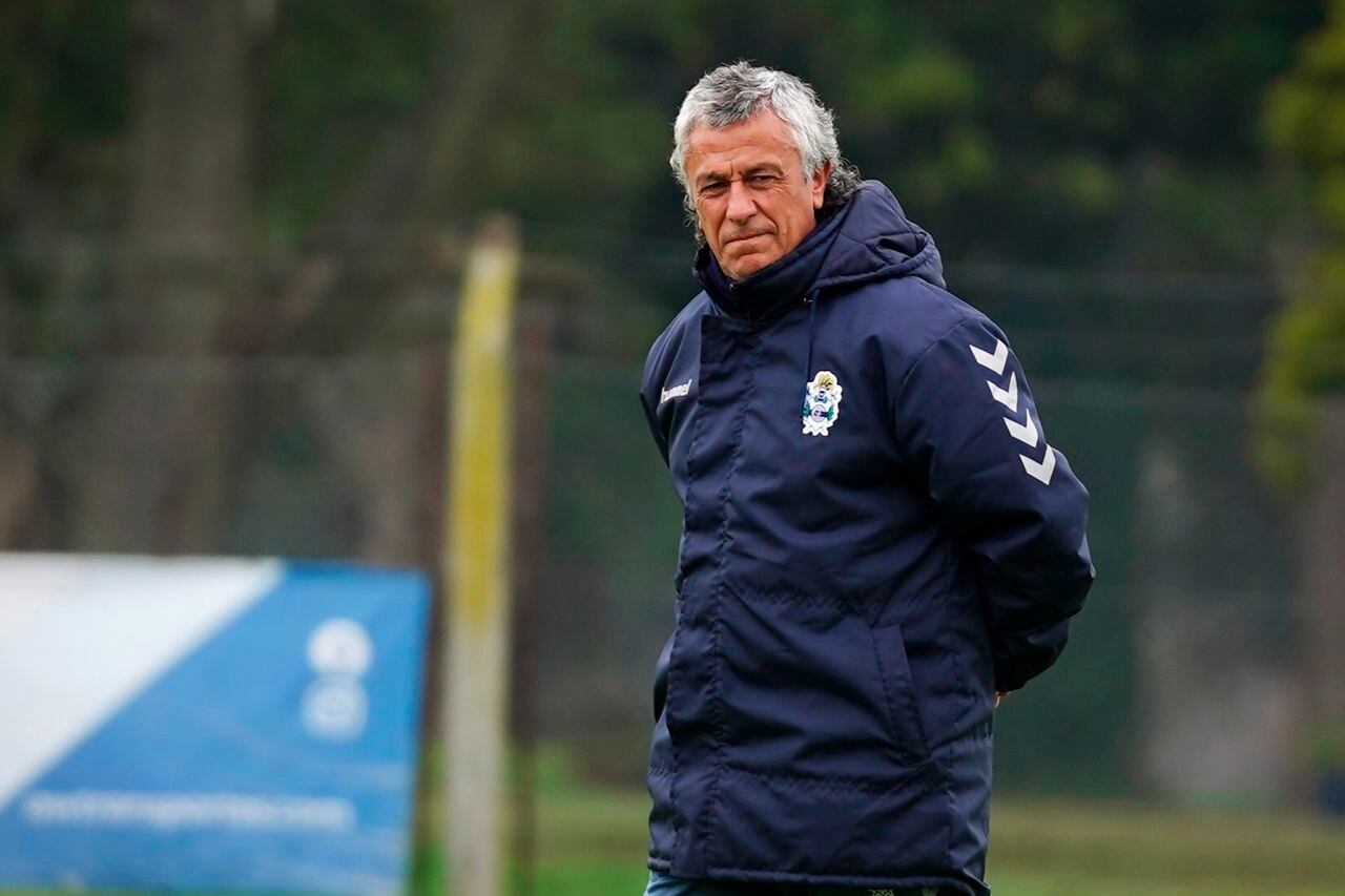 Néstor Gorosito, DT del Lobo escolta