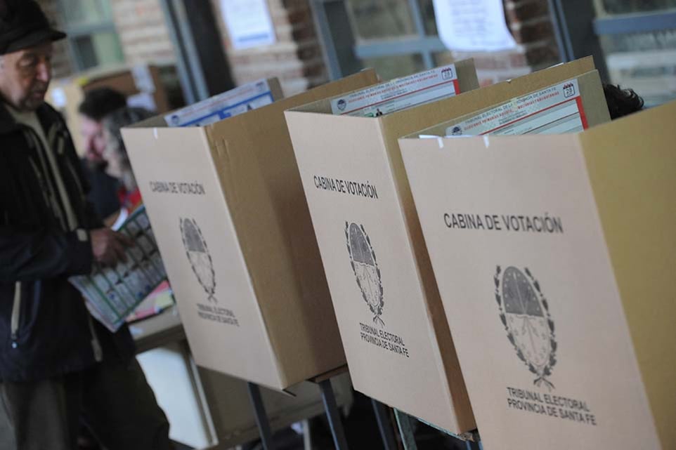 Santa Fe deberá elegir convencionales.