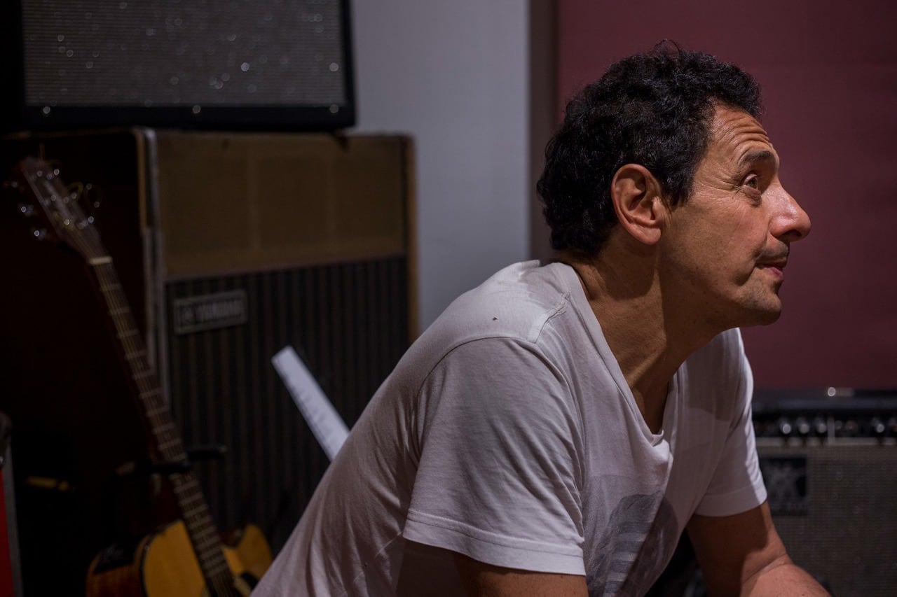 Ricardo Mollo, voz y guitarra de Divididos.