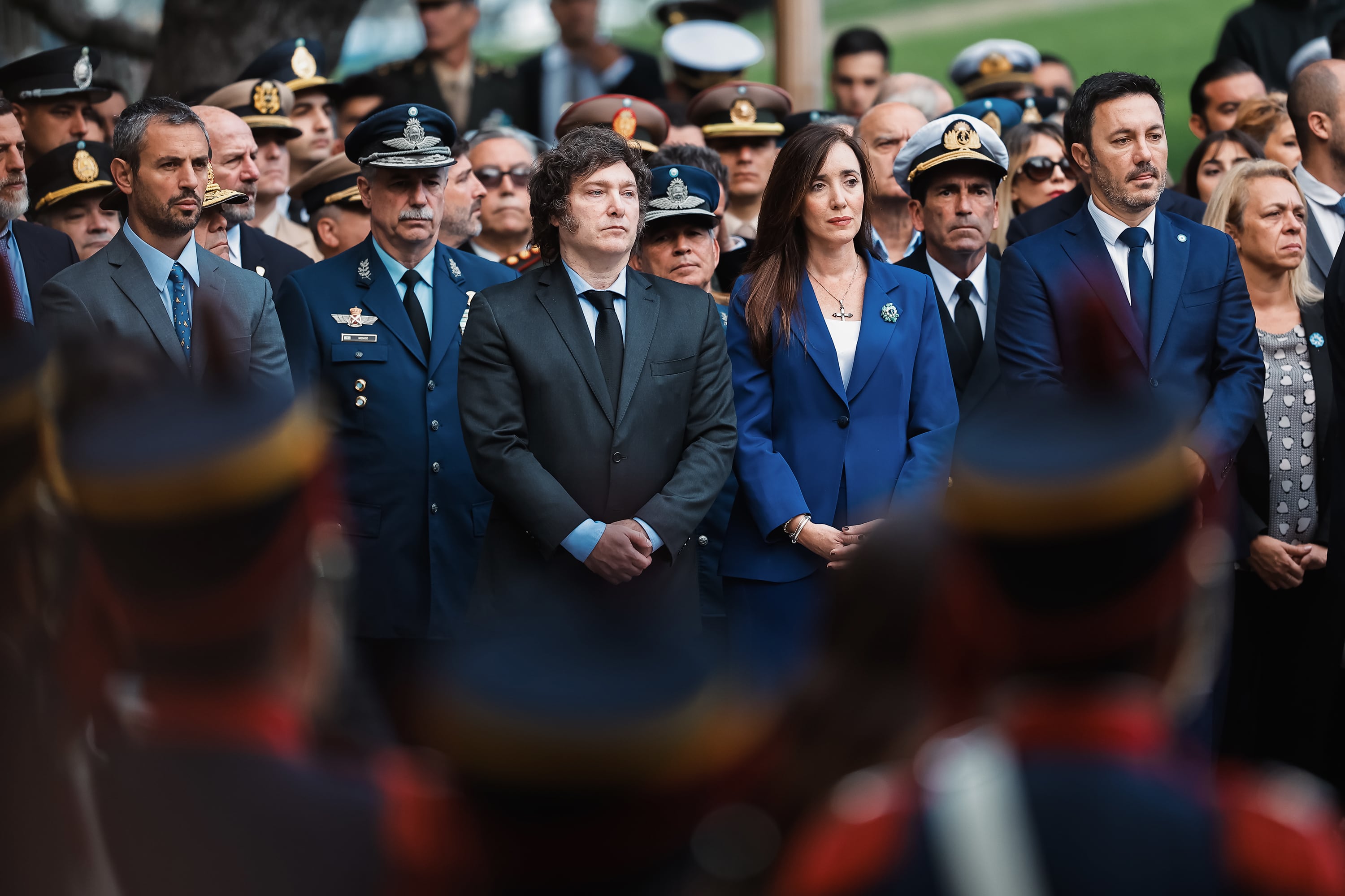 Javier Milei y Victoria Villarruel en el acto realizado en Plaza San Martín.