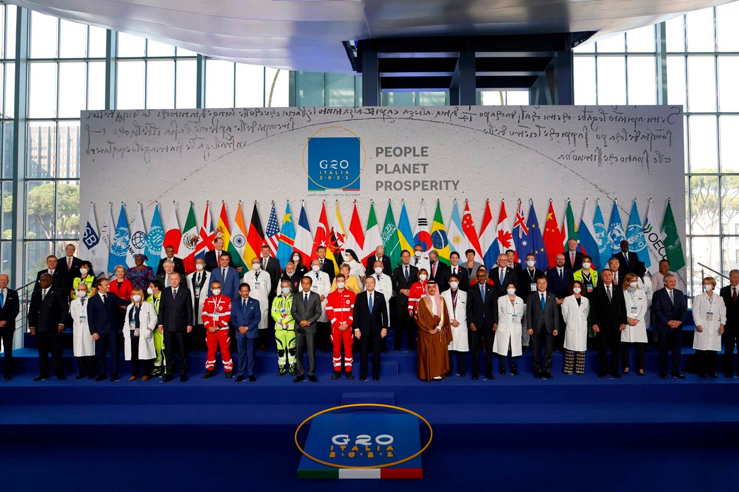 El tablero global está en juego con la disputa Occidente-Oriente.