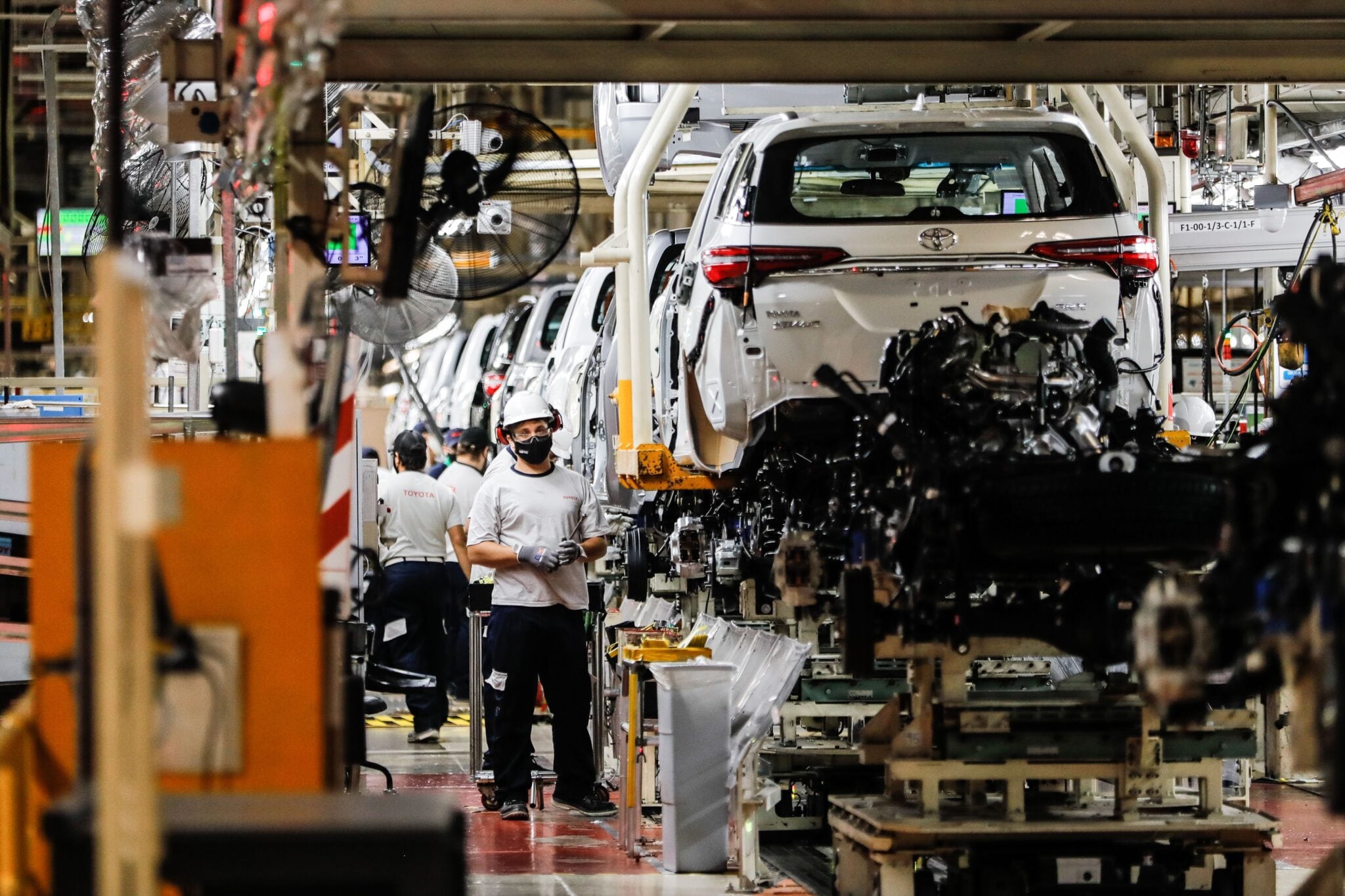 La automotriz, una de las industrias de más peso, bajó en agosto 6,2 %