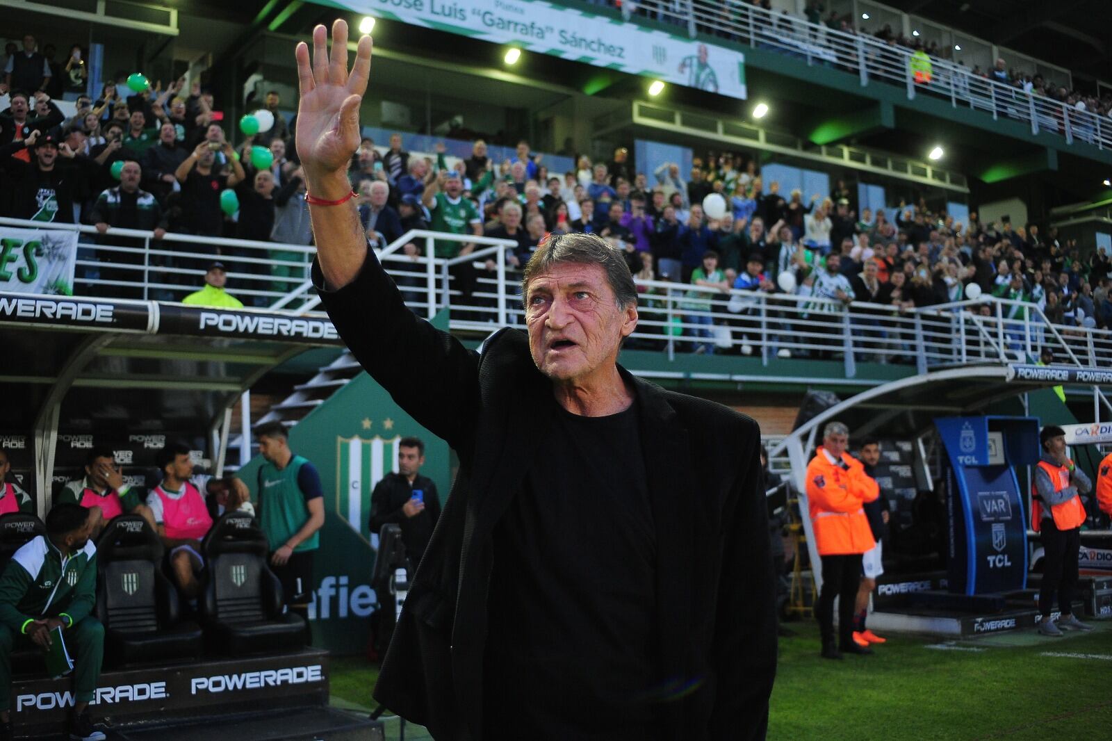 Falcioni tuvo cinco ciclos al frente de Banfield