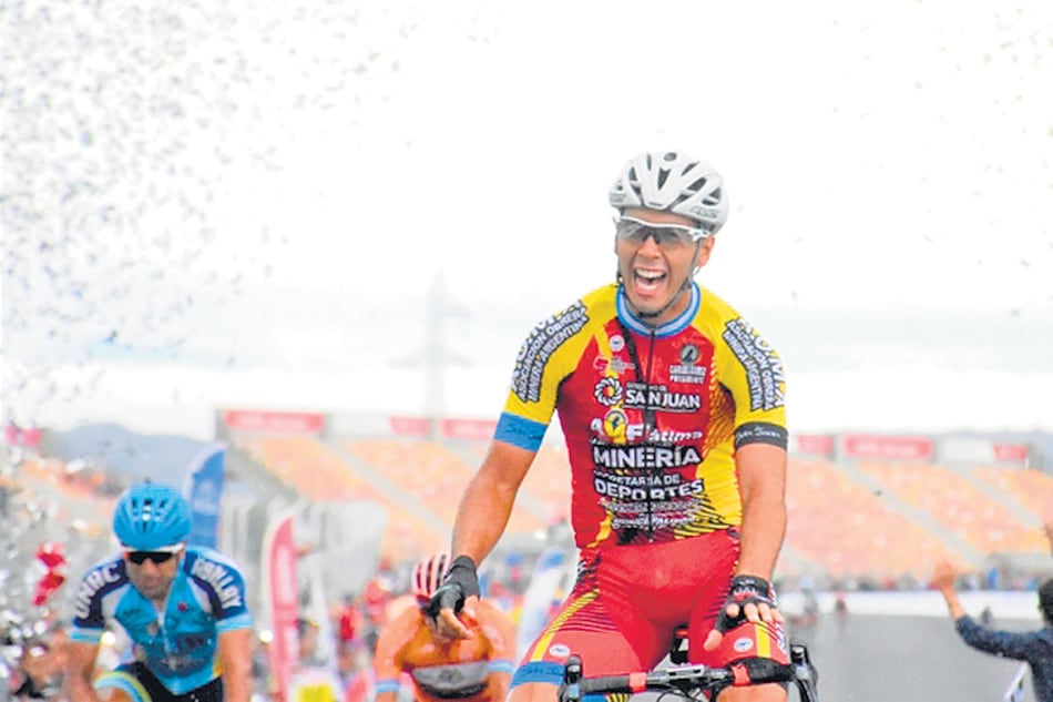 Winner Anacona, del Movistar Team, flamante campeón de la Vuelta a San Juan.