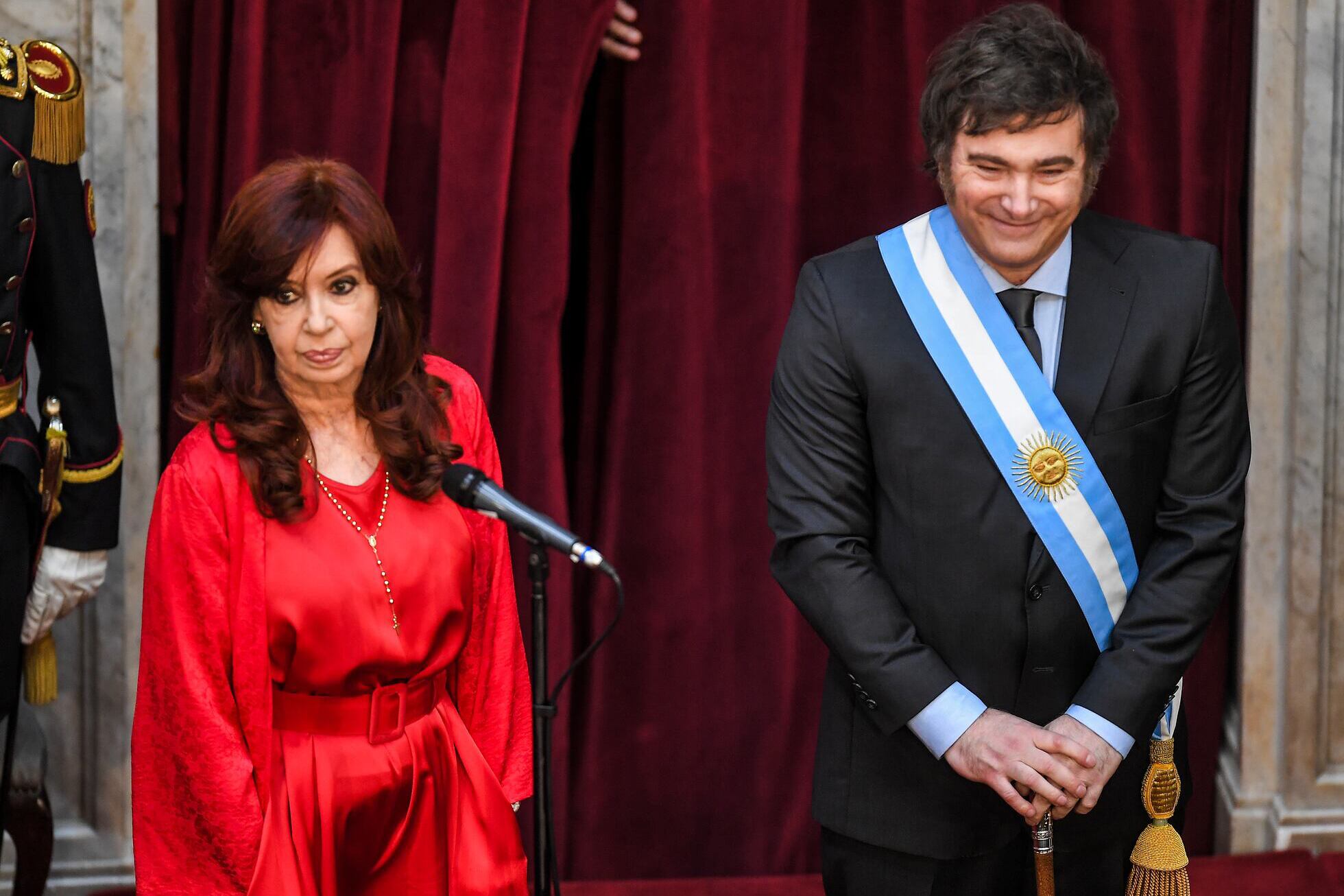 Cristina Kirchner y Javier Milei, el día del traspaso del poder.