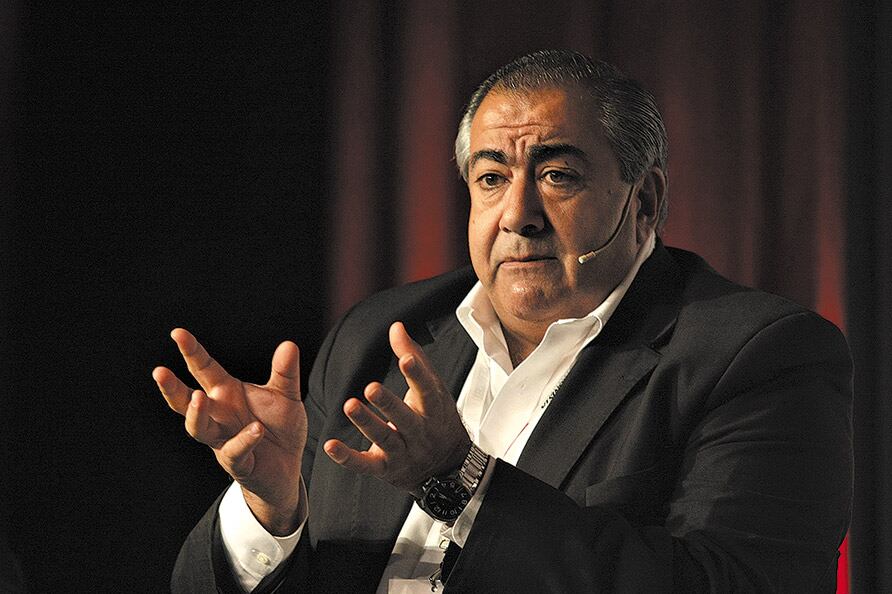 Héctor Daer sostuvo que la competitividad empresaria “no pasa por el costo laboral”.