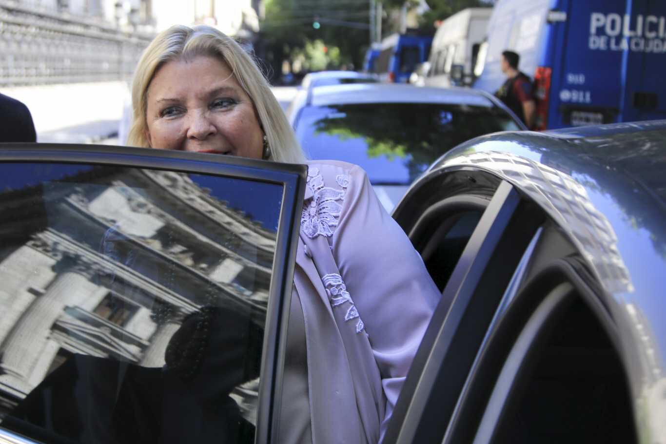 Elisa Carrió, autorigida como "fiscal de la república".