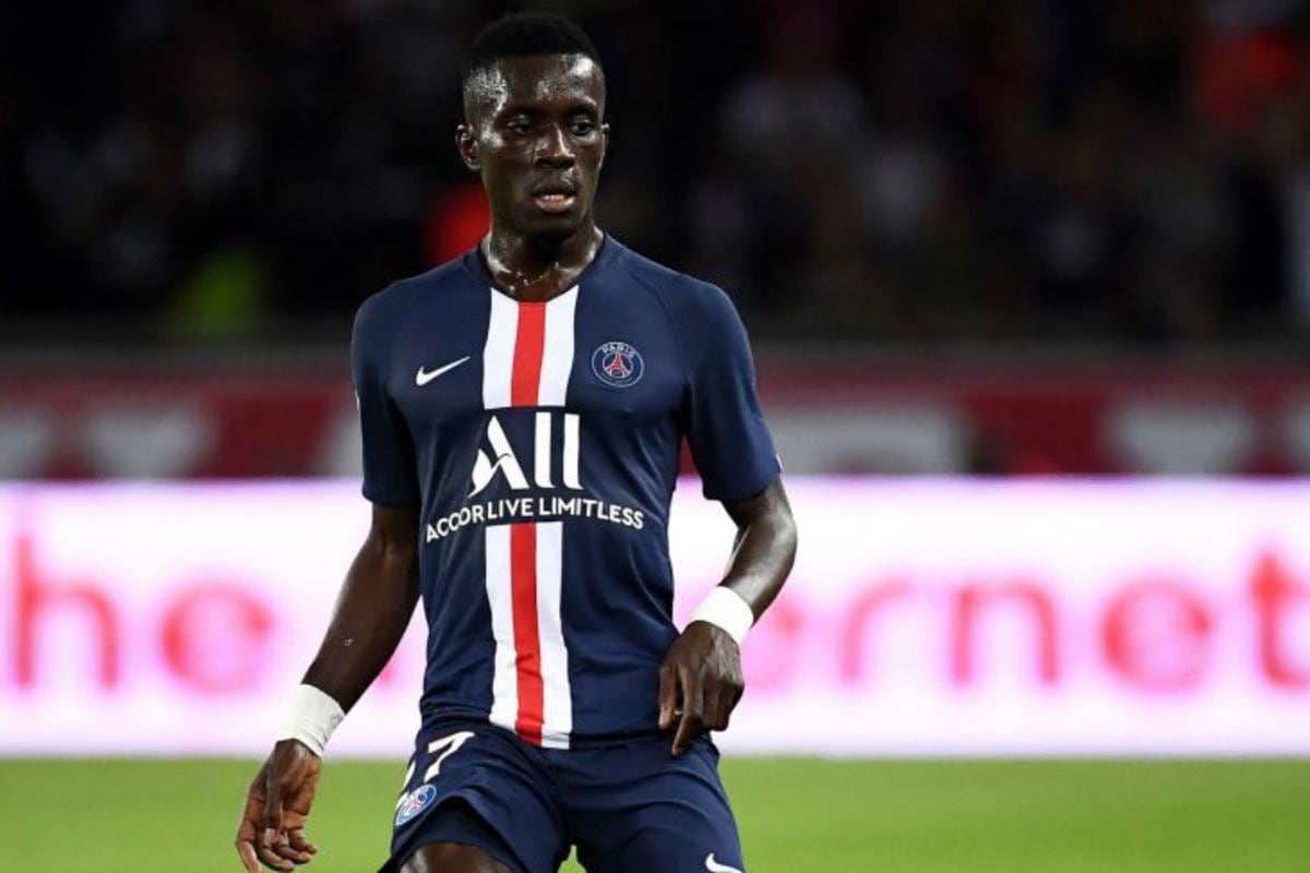 La polémica ocurrió este lunes cuando varios medios franceses comenzaron a reportar sobre la ausencia del mediocampista en el partido contra el Montpellier del sábado pasado. Foto: AFP.