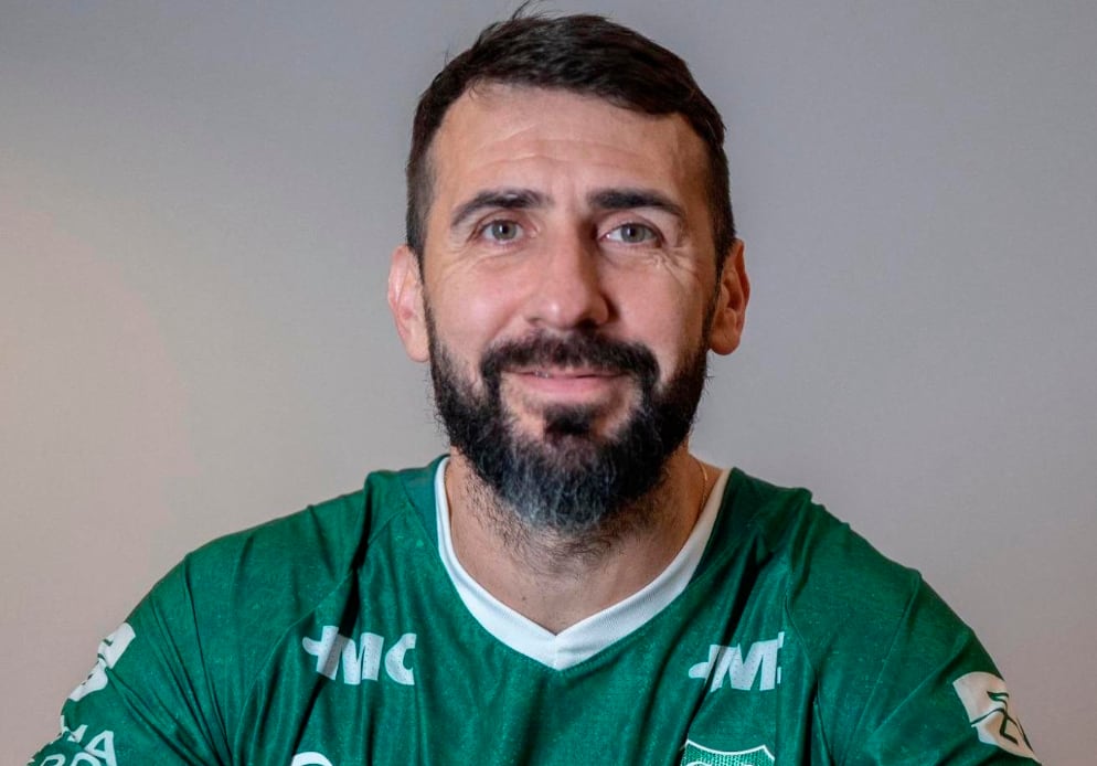 Pratto ya se puso la camiseta verde de Sarmiento
