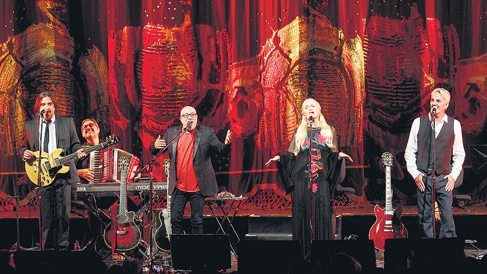 Los músicos dieron todo de sí, a pesar de un sonido que jugó en contra toda la velada.