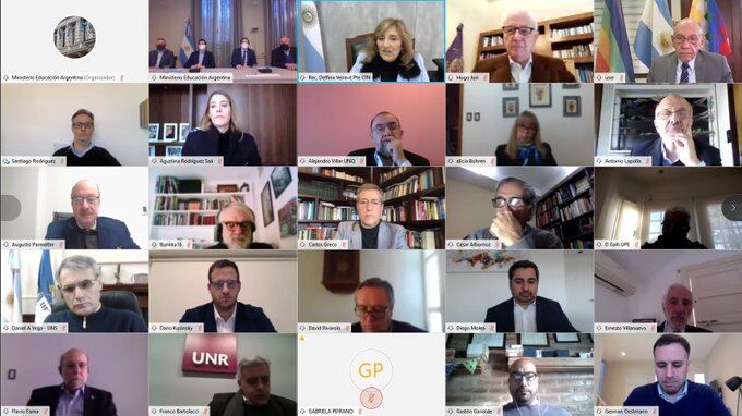 Imagen de la conferencia virtual donde se acordó el nuevo sistema, con la participación de los rectores del CIN y funcionarios de Interior y Educación.