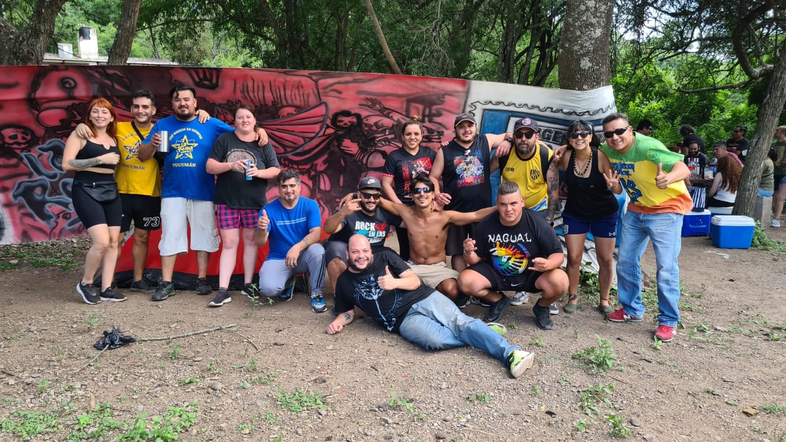 Fanáticos de La Renga en la previa del show.