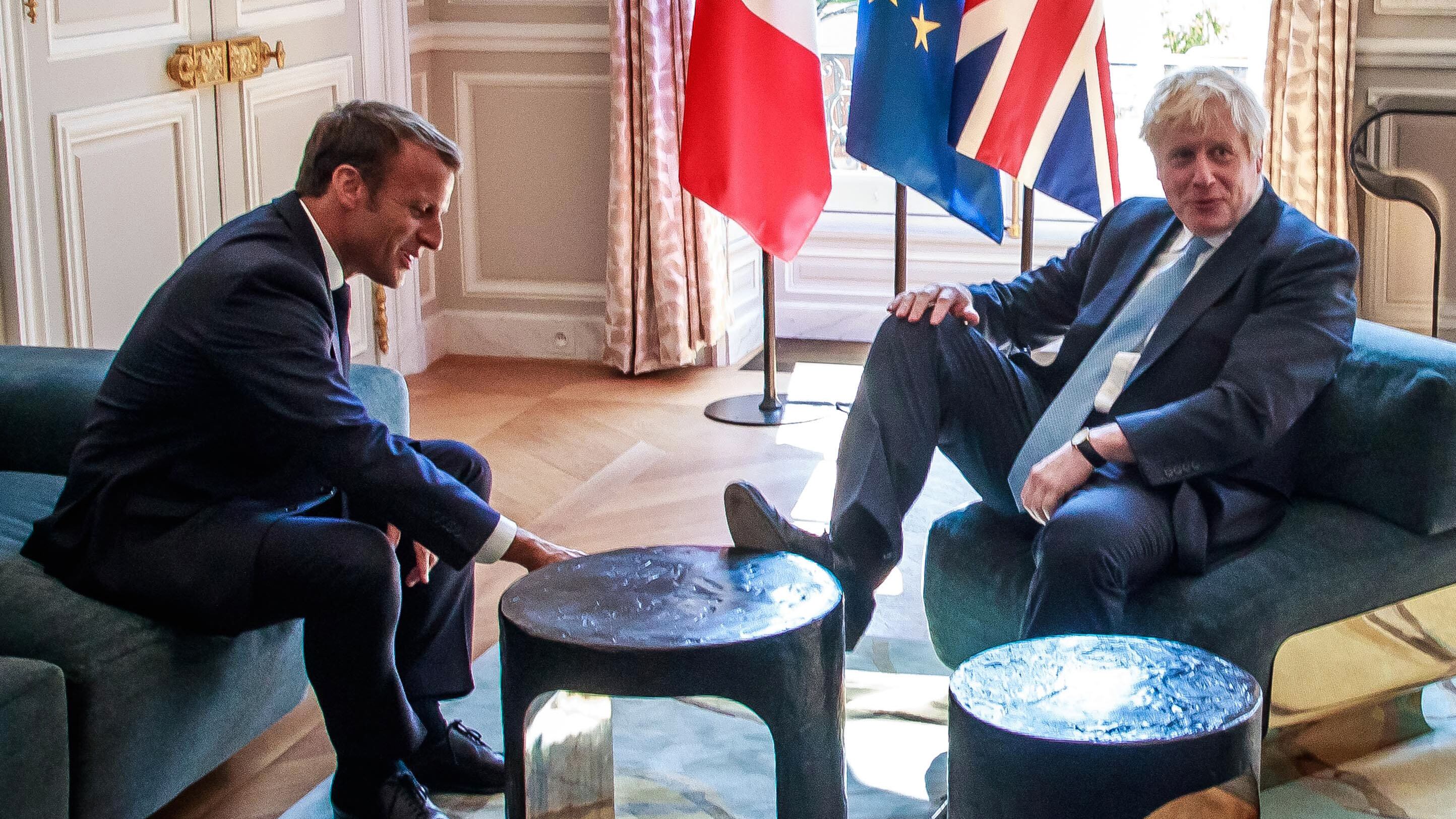 Emmanuel Macron recibió al premier británico Boris Johnson.