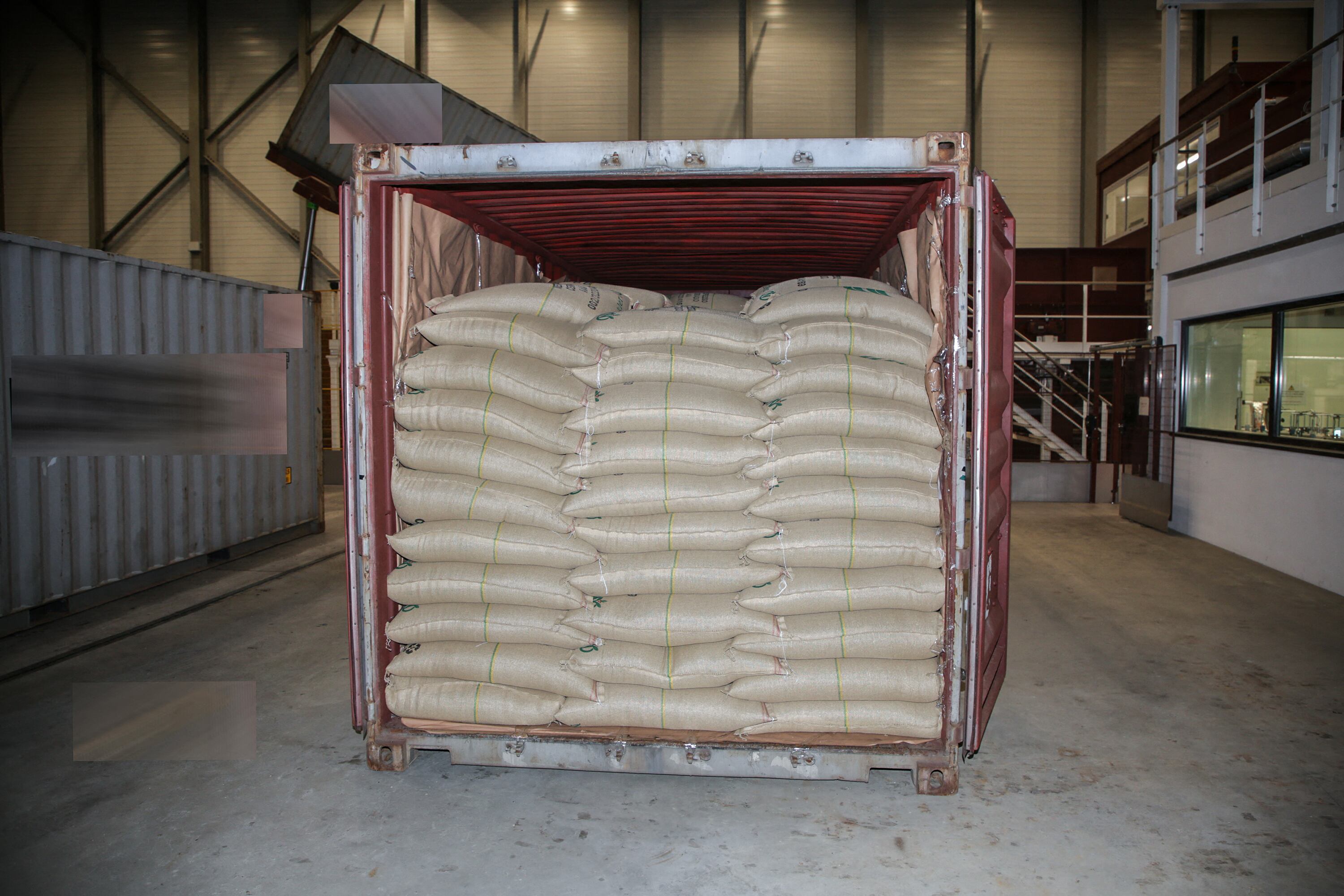 Decomiso de 550 kilos de cocaína escondida en bolsas de café esta semana en Suiza.