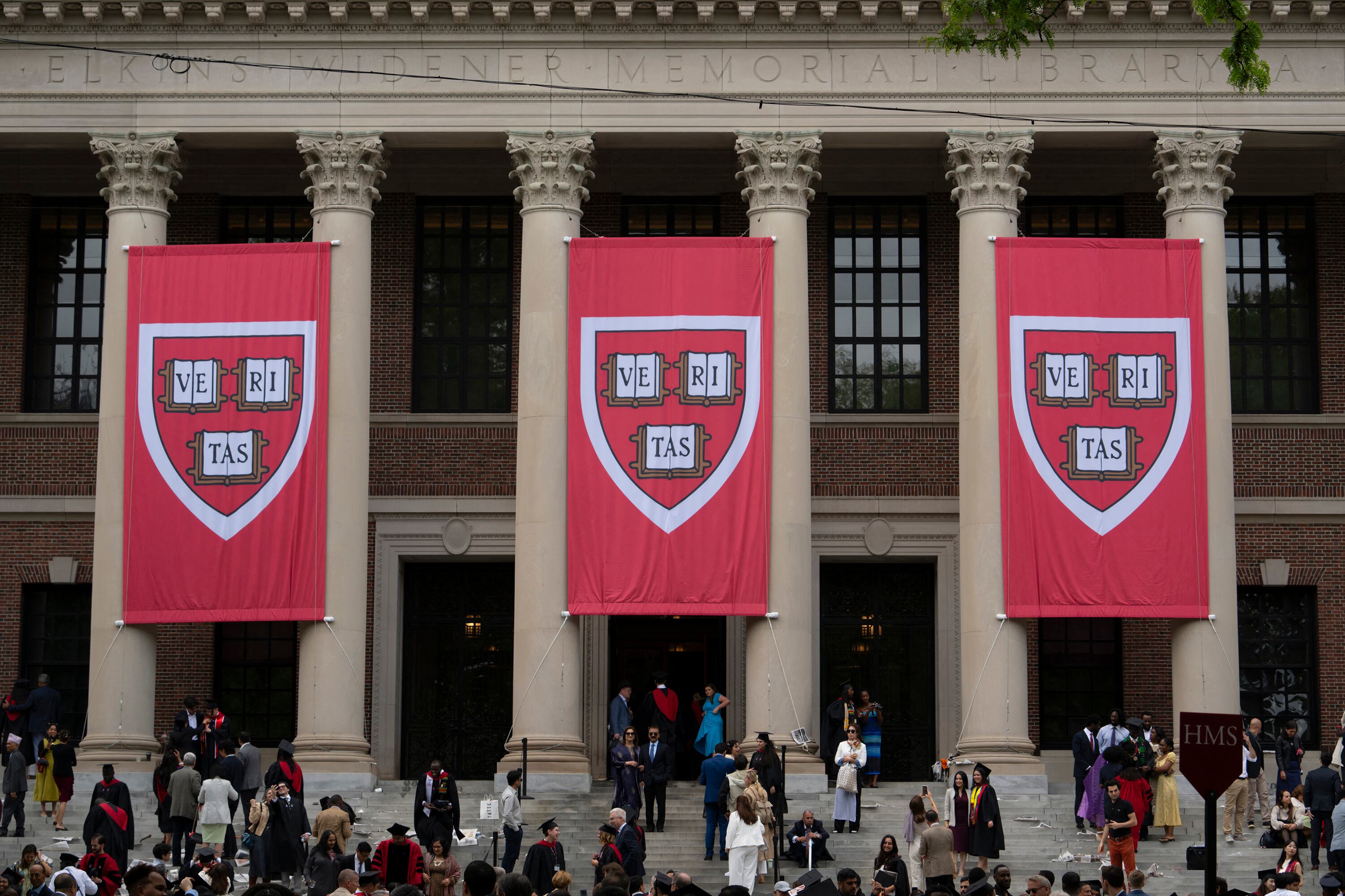 La Bibilioteca Widener en el campus de Harvard en Cambridge, estado de Massachusetts. 