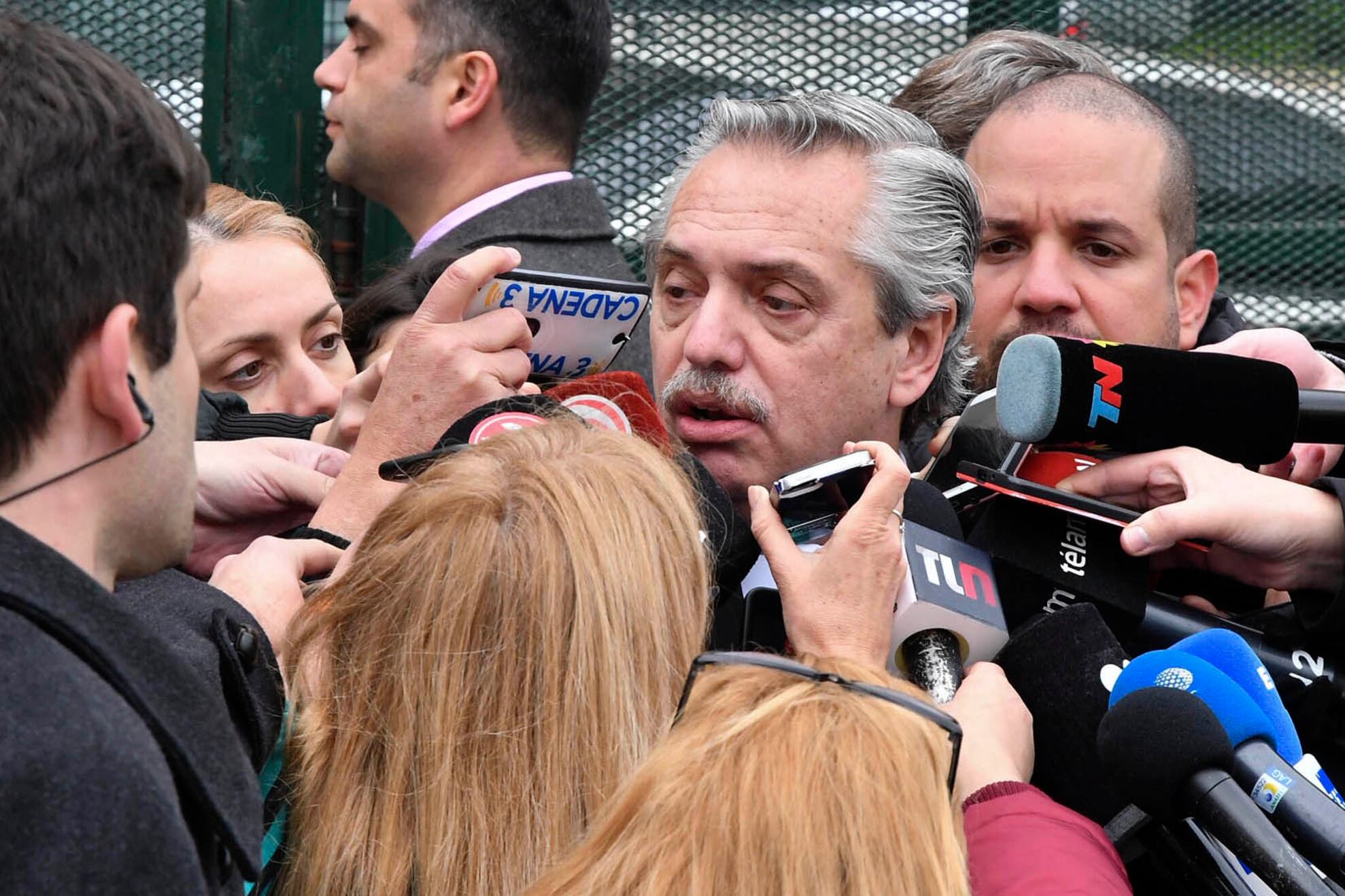 Alberto Fernández asistió esta mañana a Comodoro Py para declarar por el Memorándum con Irán.