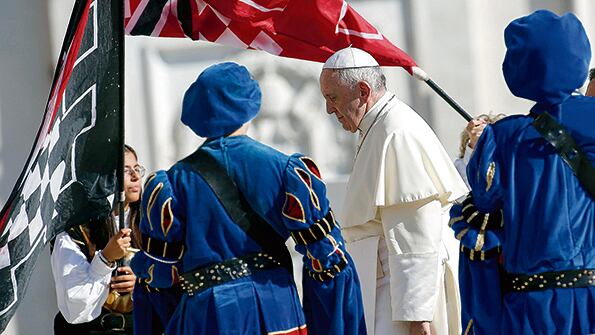 Antes del encuentro en Roma el Papa tendrá consultas directas con los obispos sobre la pederastia.