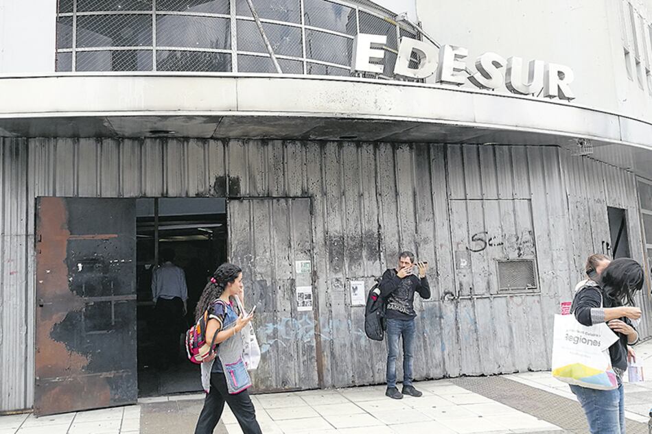 Edesur deberá realizar obras adicionales por 3000 millones y realizar un pago de 3858 millones.